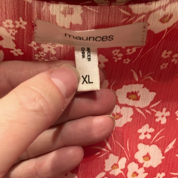 Maurices red with white flowers kimono, size XL, hits right below hips. Perfect! - Picture 3 of 5